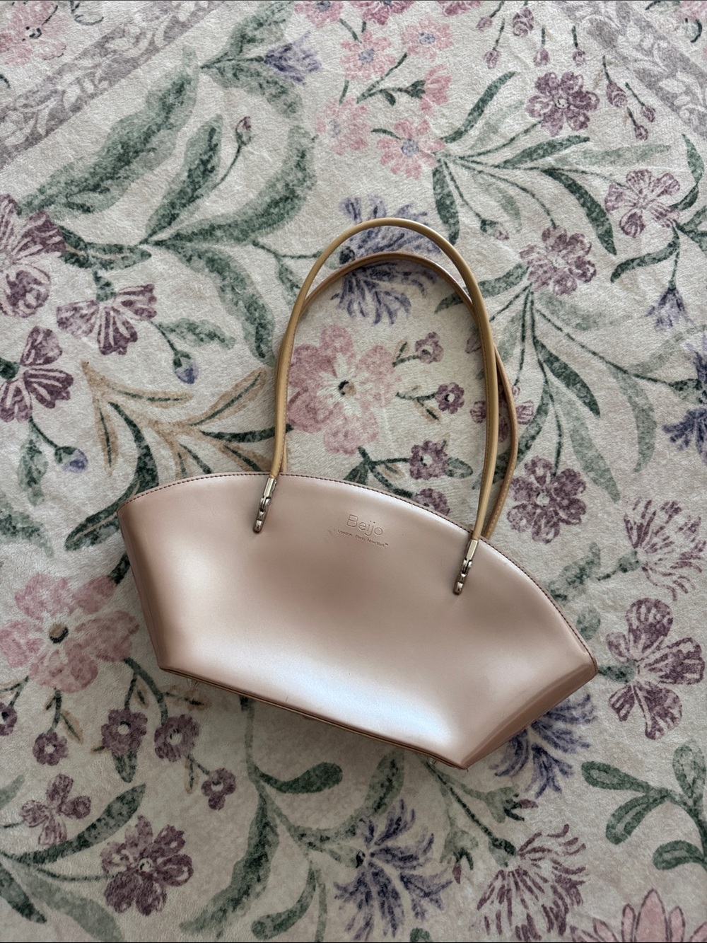 Beijo Leather Shoulder Bag with Tan Handles